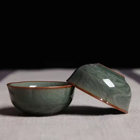 Celadon gaiwan with decorative crackle glaze viewed from above