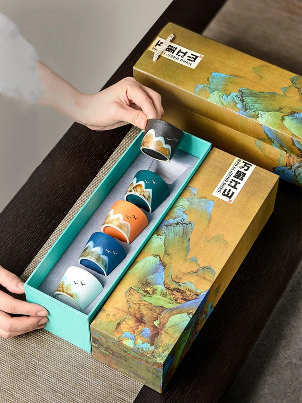 Elegant Porcelain Tea Set for Two – Hand-Painted Artistry