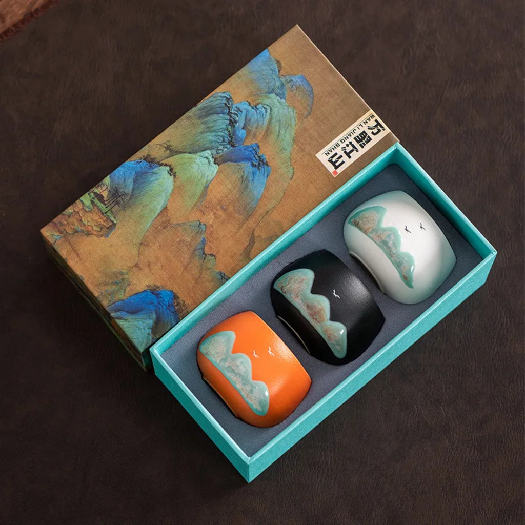 Hand-Painted Vintage Ceramic Kungfu Tea Cups Set (Small, Premium)